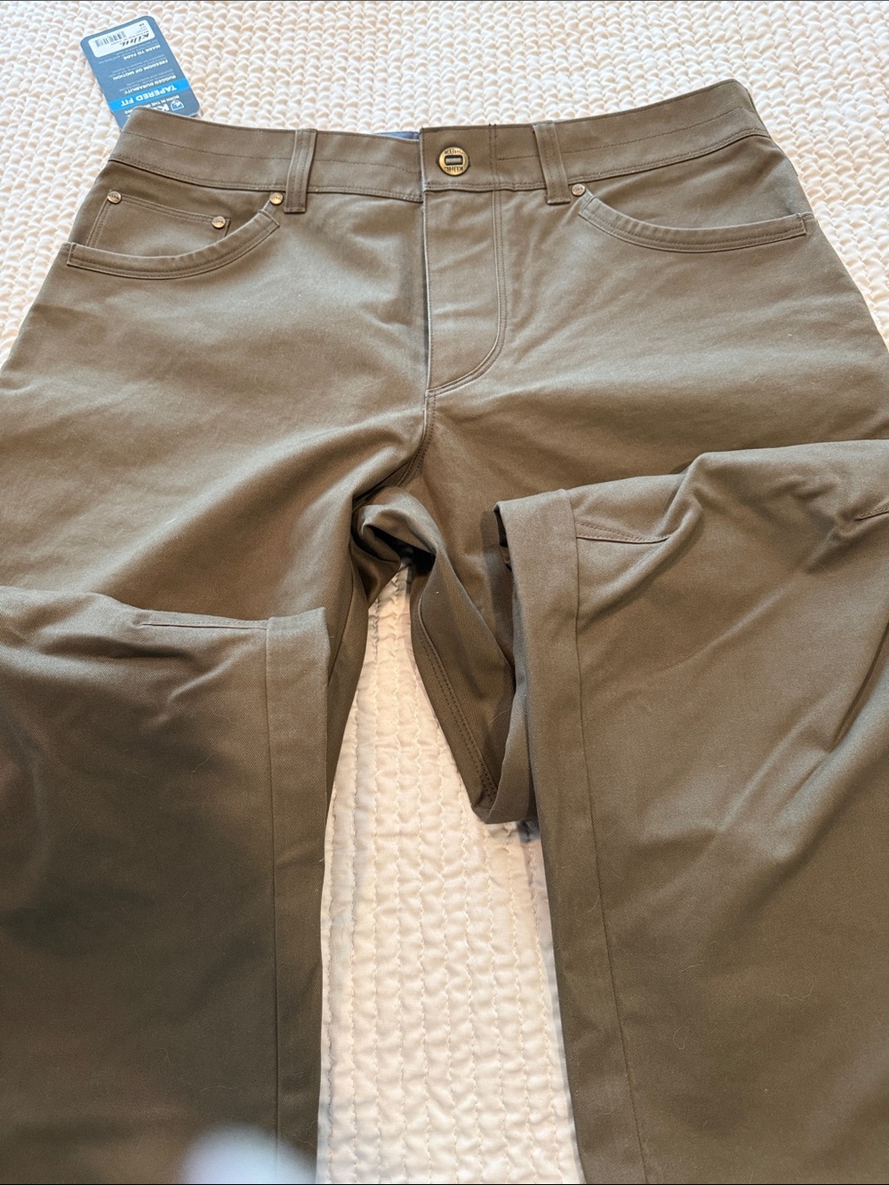 Kühl Tapered Fit Pants in Olive Brown